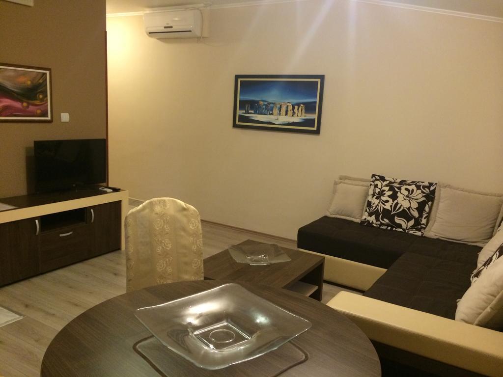 Bed and Breakfast Prenociste Gazela Пірот Номер фото